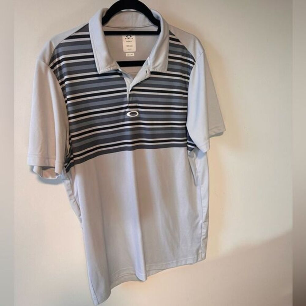 Oakley Men's Regular Fit Gray Striped Golf Performance Breathable‎ Polo Size L